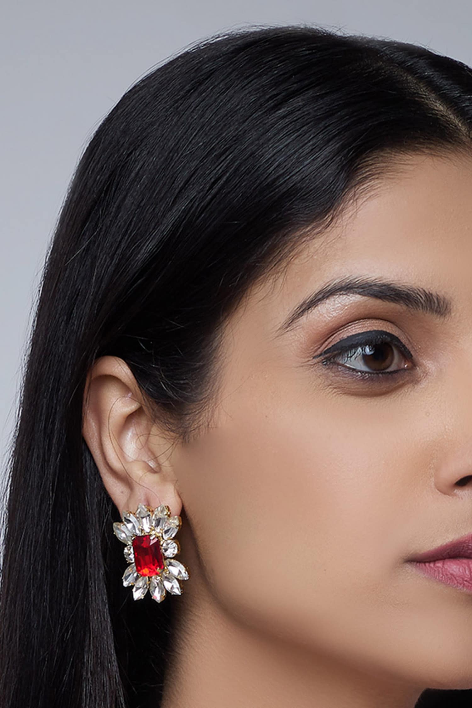 Stone earrings 