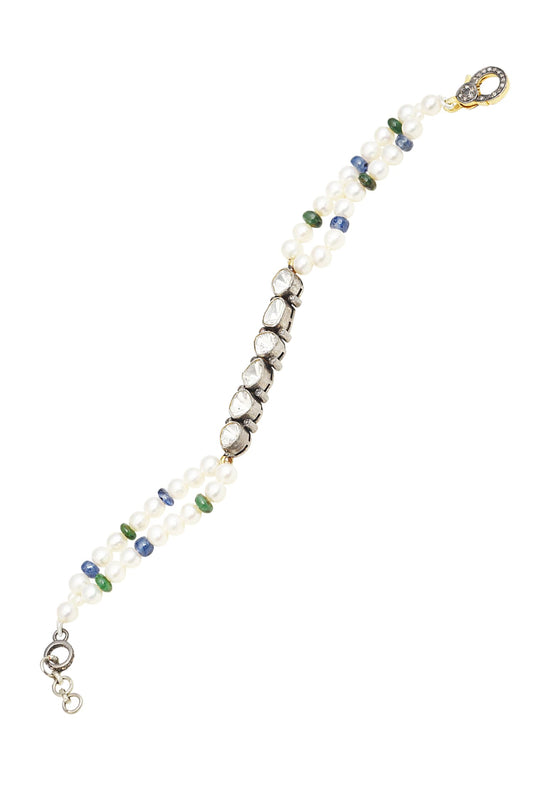 Scalloped Bracelet With Pearls 