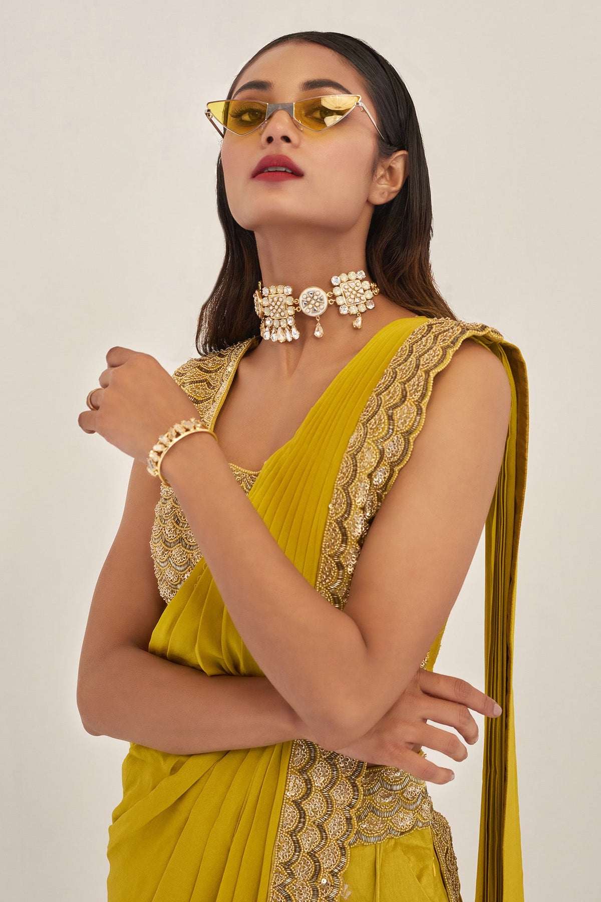 Veera Embellished Choker 