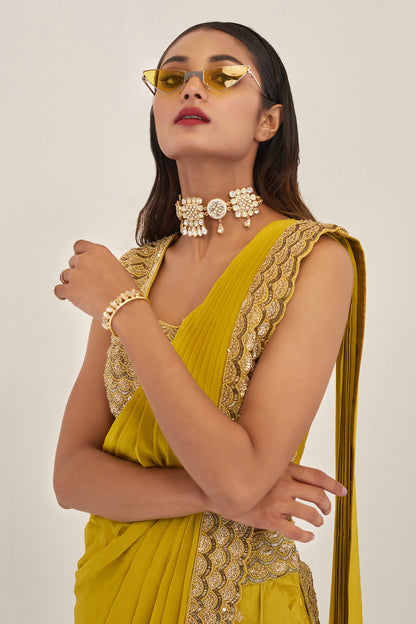 Veera Embellished Choker 