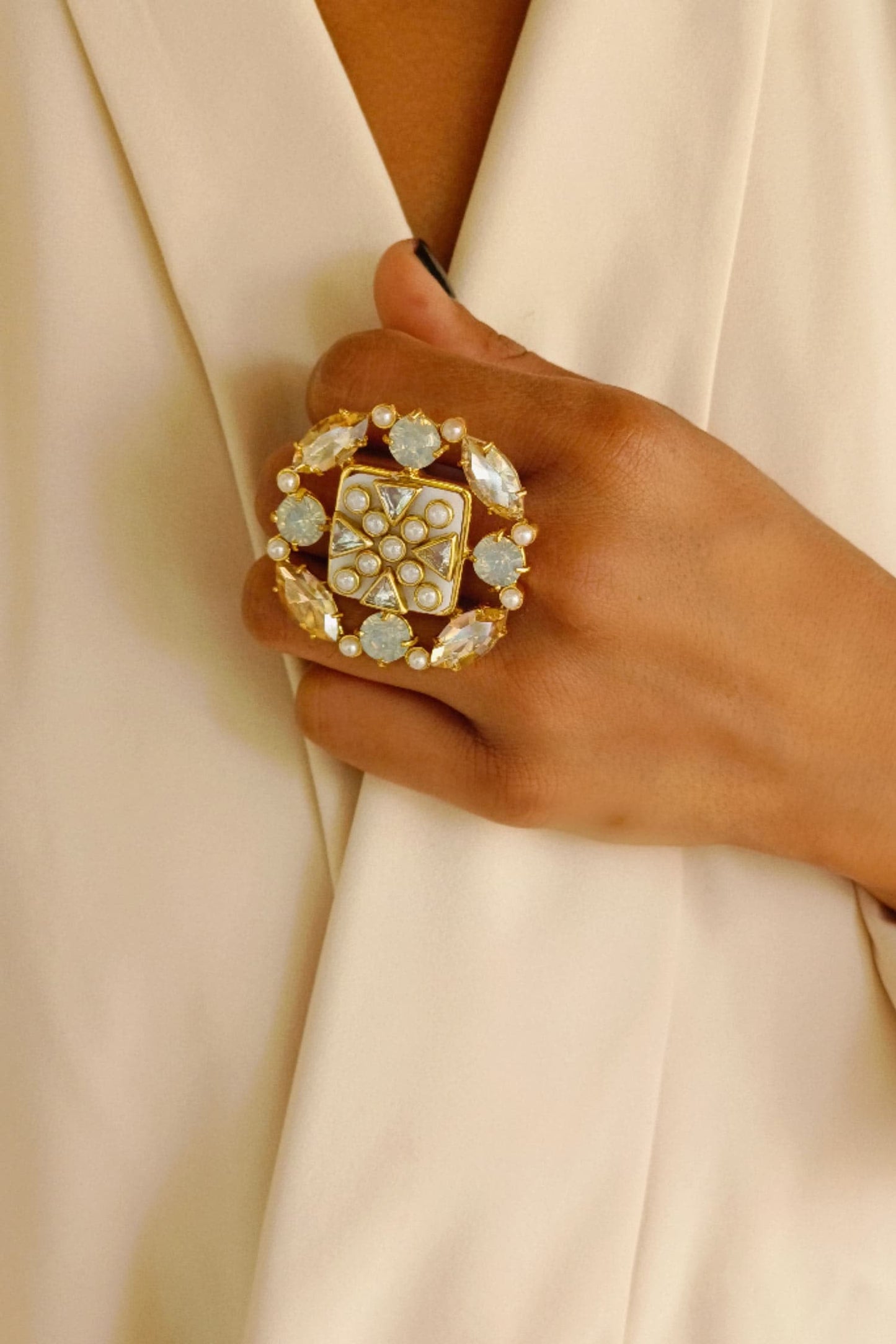 Suhaaya Mini Embellished Ring 