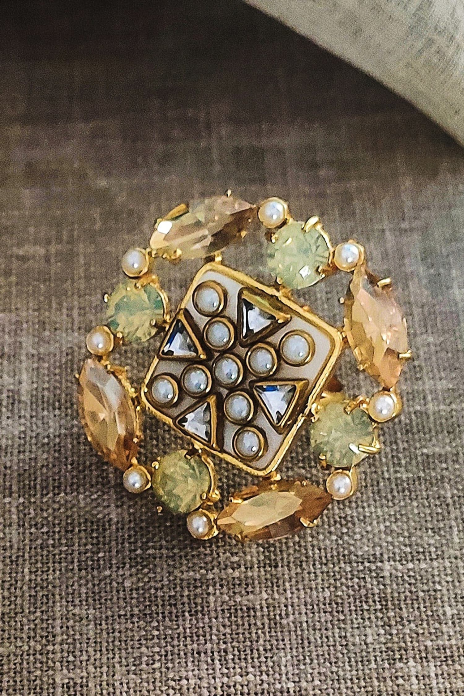 Suhaaya Mini Embellished Ring 