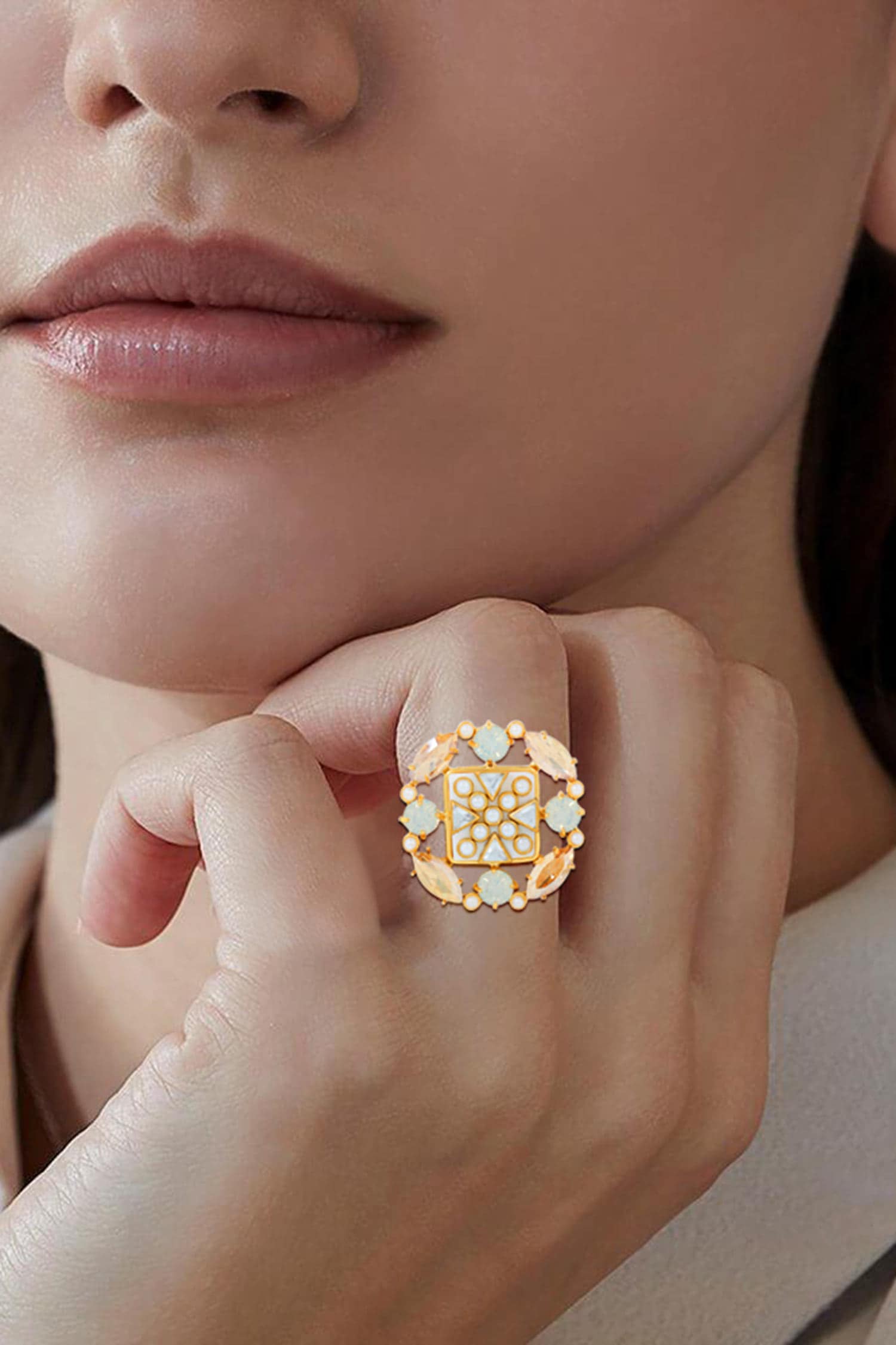 Suhaaya Mini Embellished Ring 