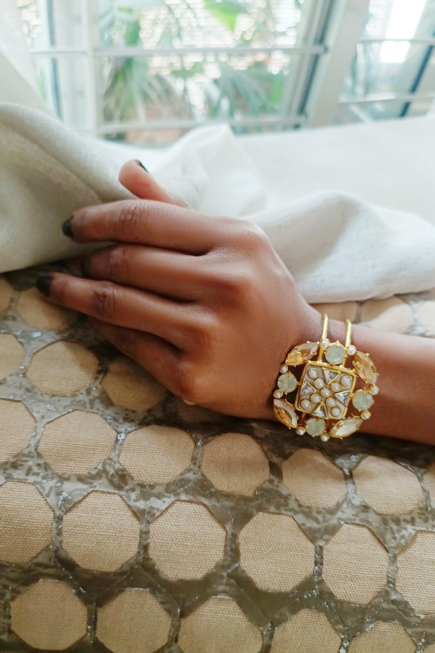 Suhaaya Embellished Mini Cuff 