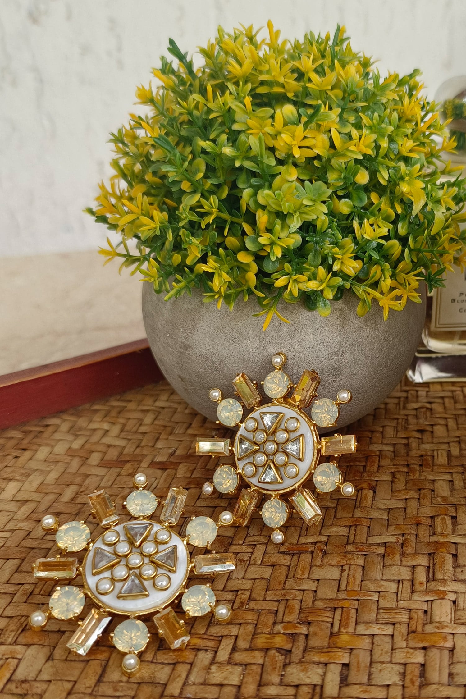 Rubaina Kundan Stud Earrings 