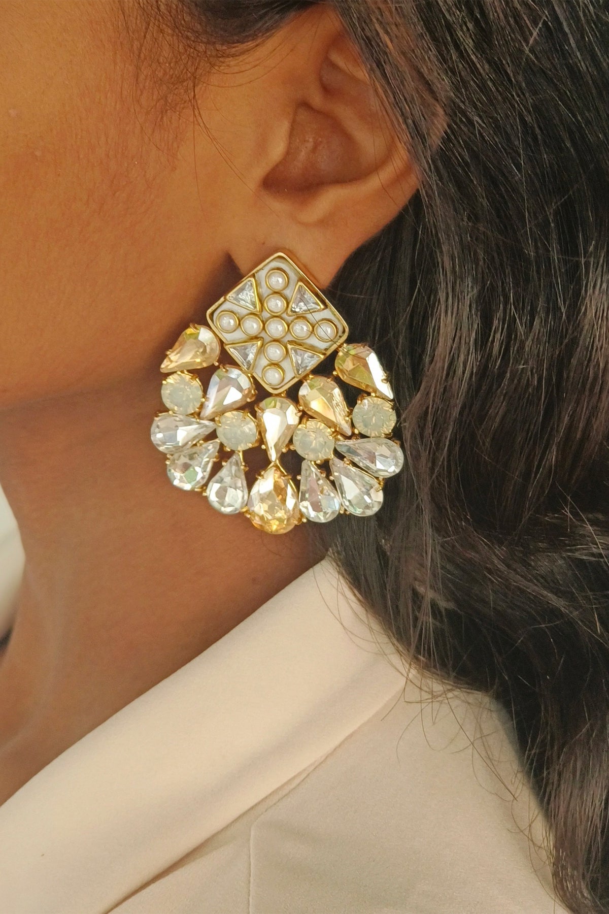 Nivi Earrings 