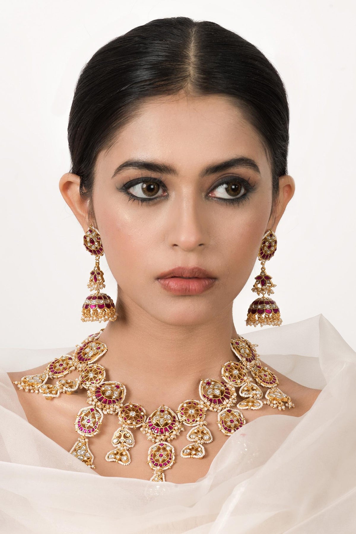 Handmade Jadau Kundan Embellished Necklace Set 