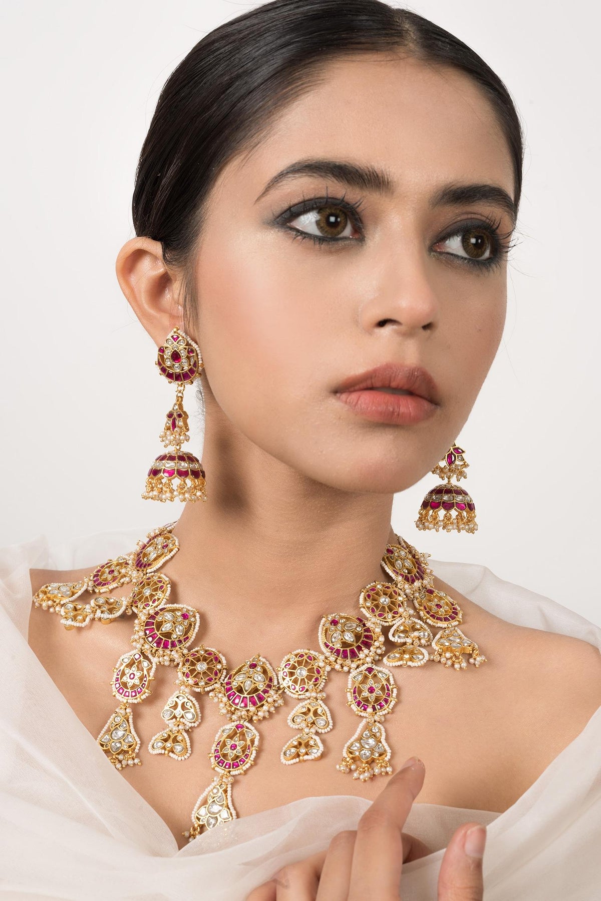 Handmade Jadau Kundan Embellished Necklace Set 