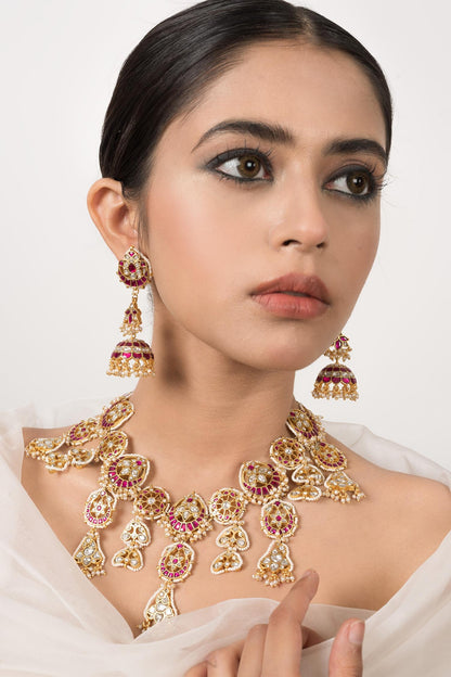 Handmade Jadau Kundan Embellished Necklace Set 