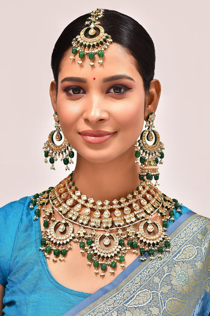 Kundan Embellished Necklace Set 