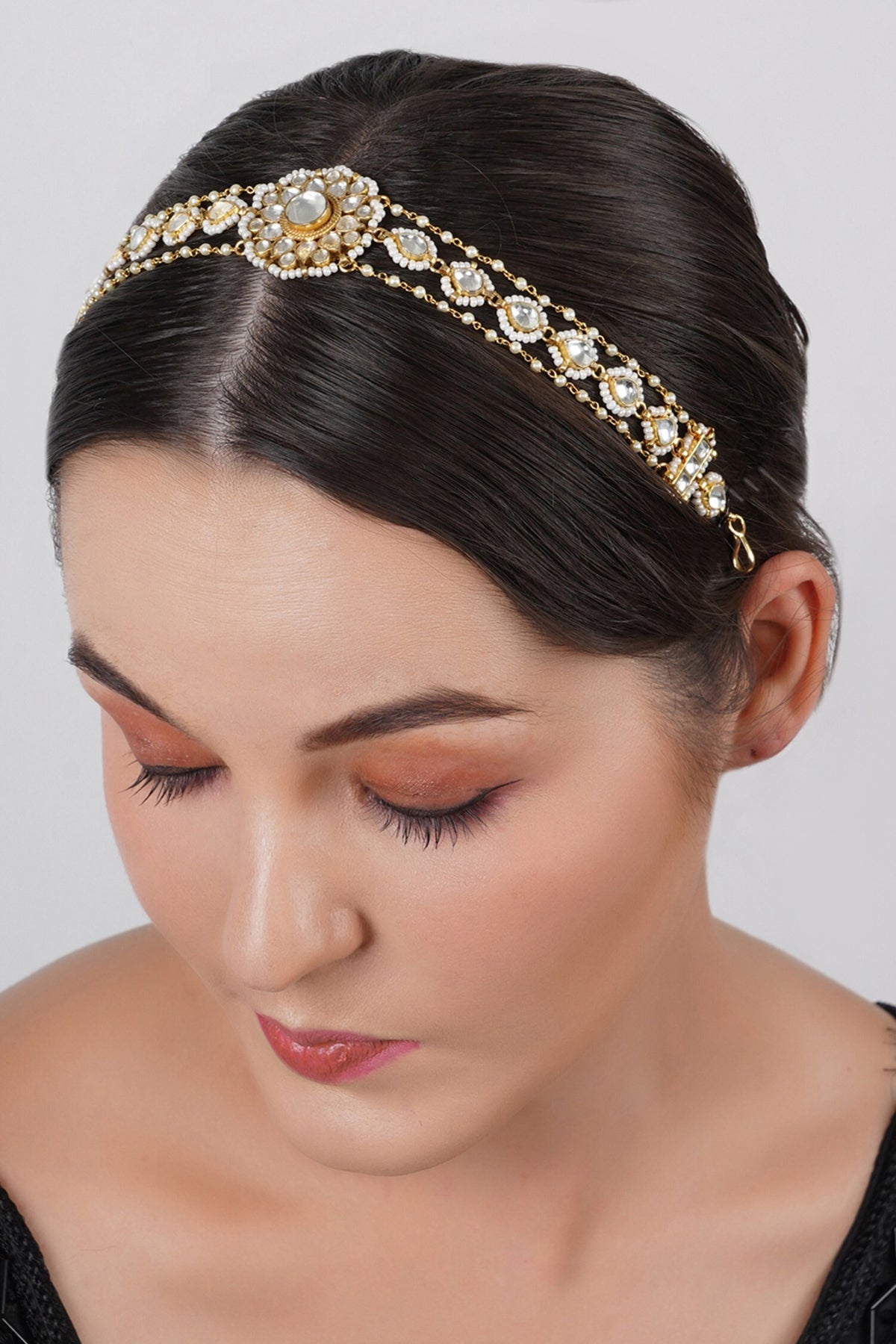 Floral Kundan Embellished Sheeshpatti 