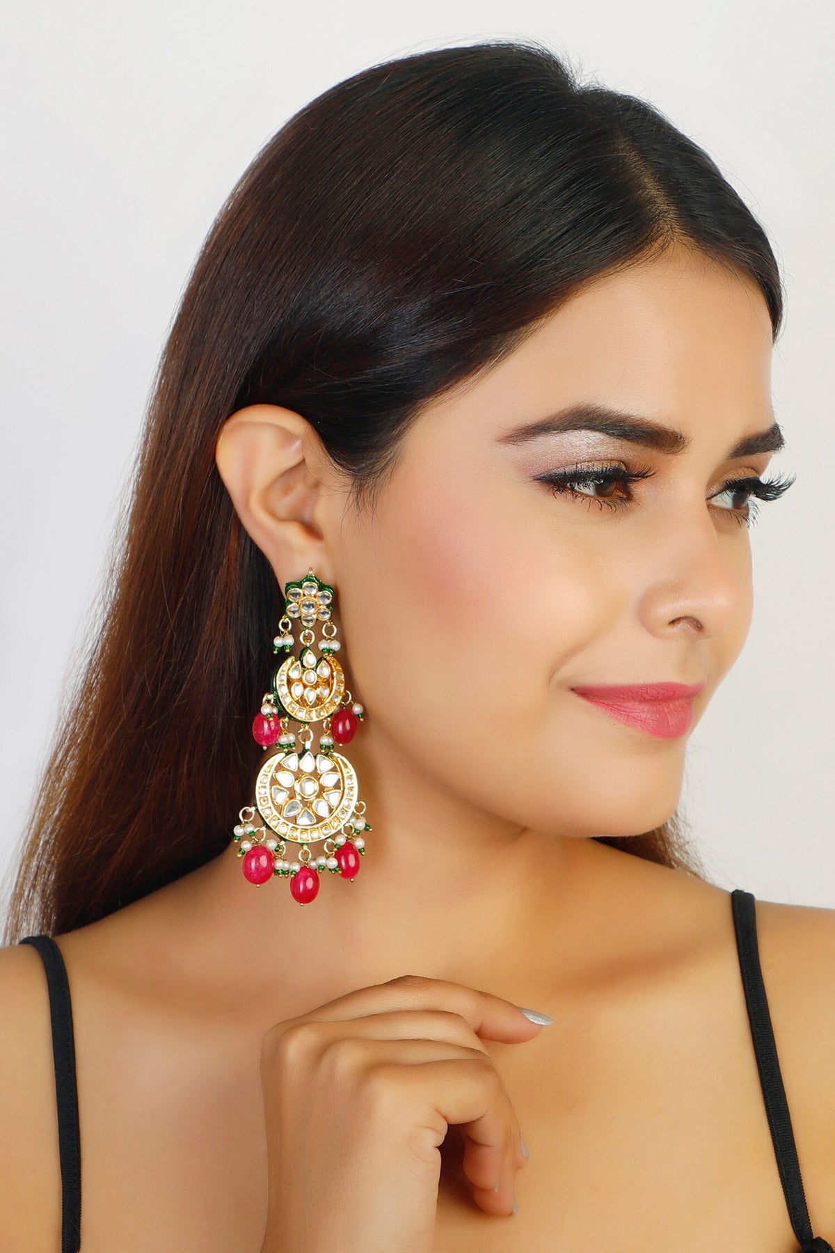 Kundan Tiered Danglers 