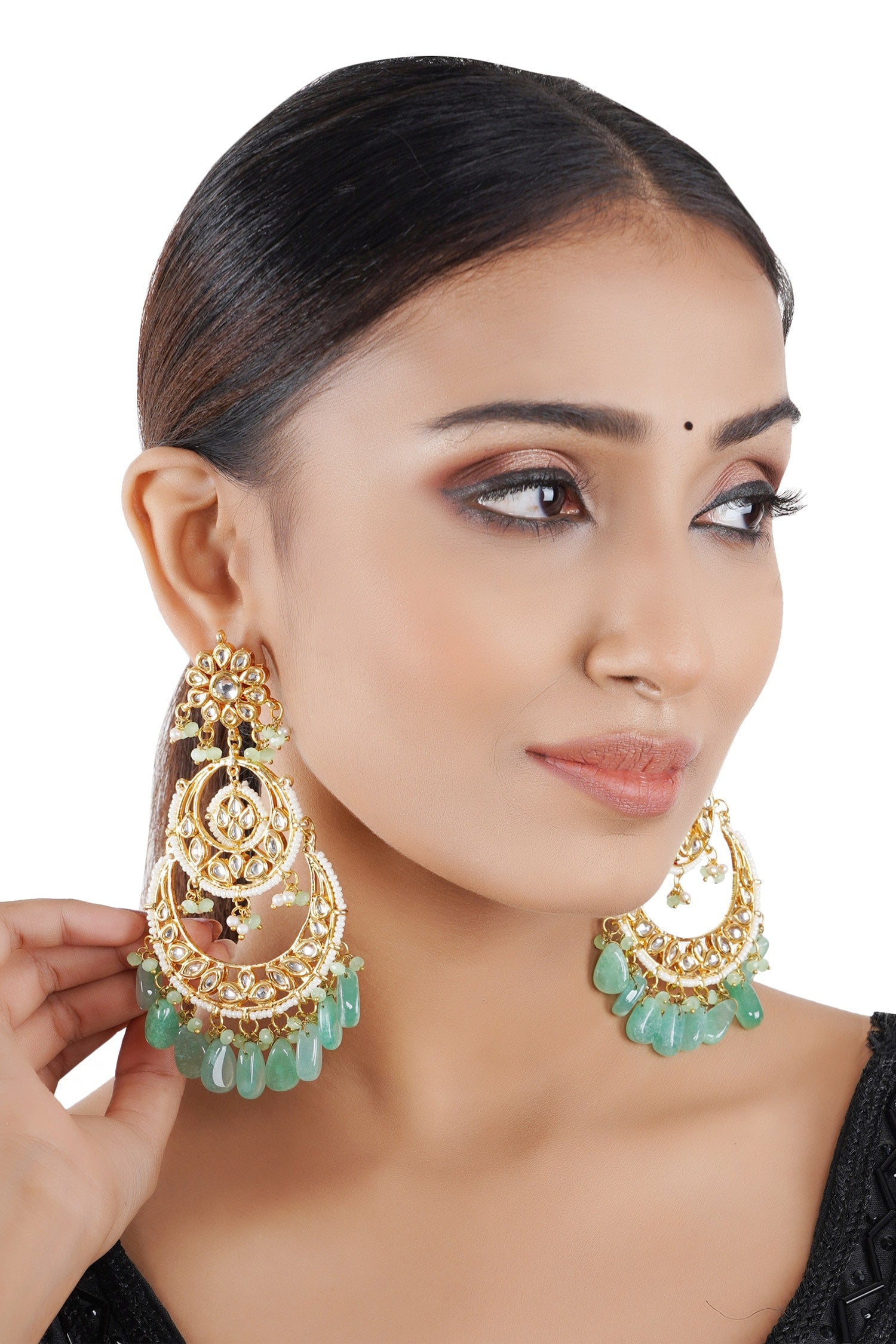 Kundan Chandbalis 