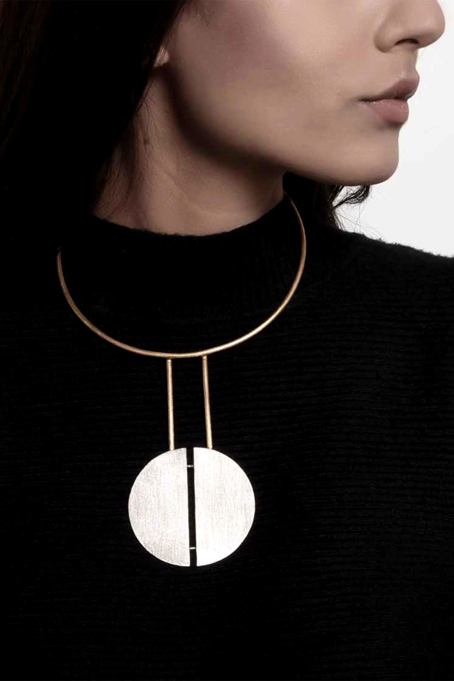Geometric Pendant Necklace 