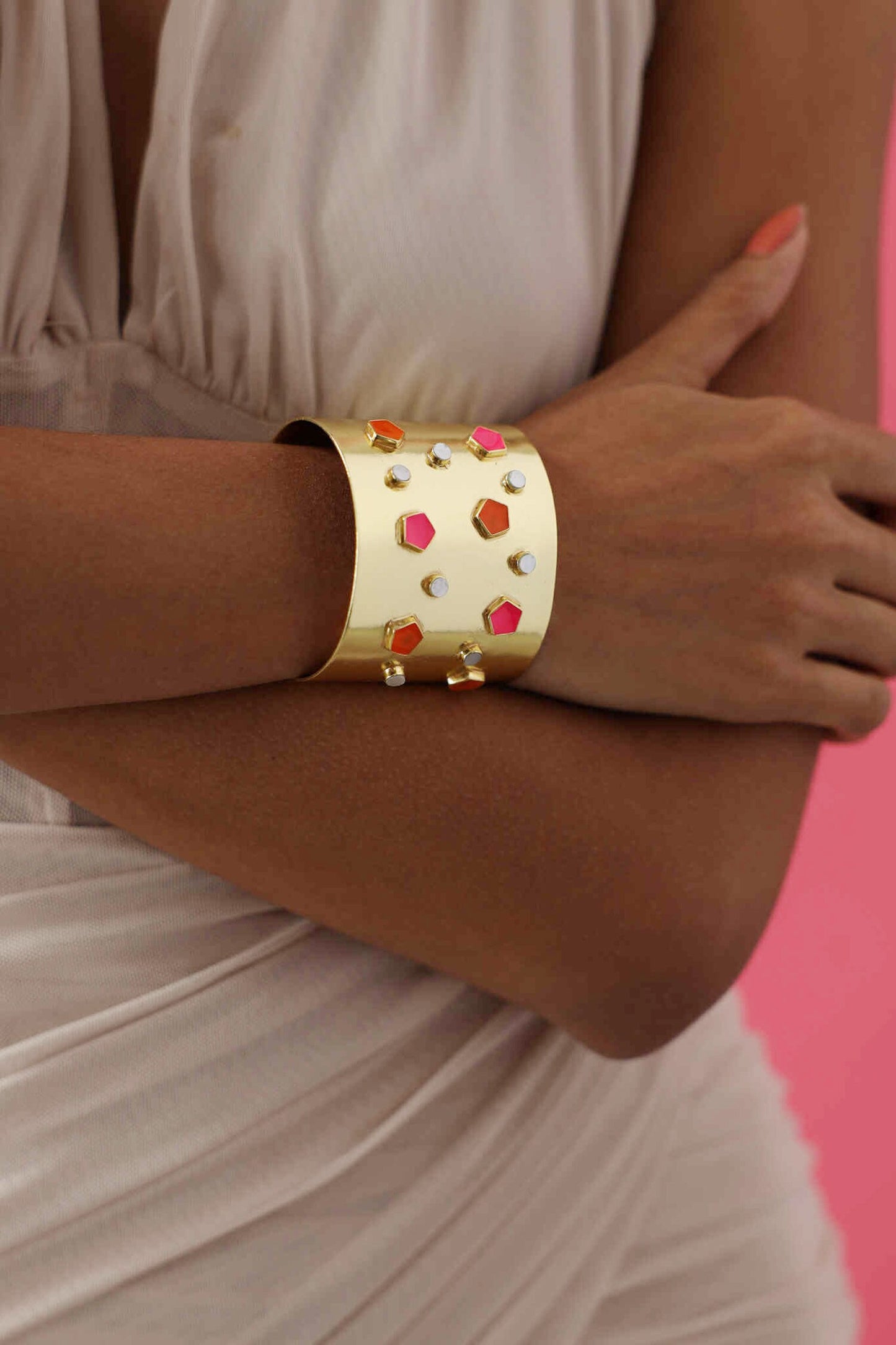 Glory Embellished Bangle 