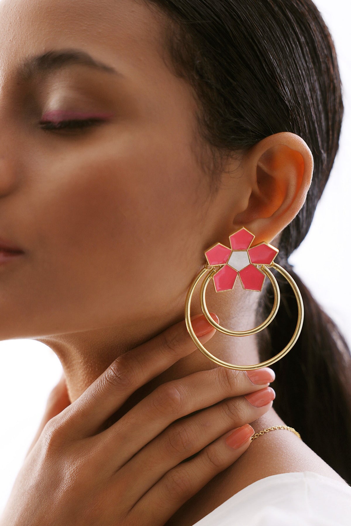 Calendine Floral Pattern Earrings 