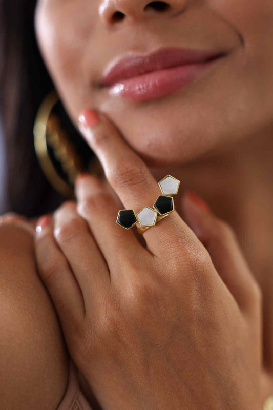 Arlo Geometric Pattern Ring 