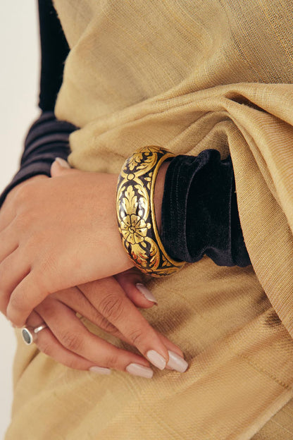 Koyla Floral Pattern Bangle - Single Pc 