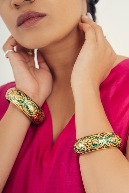 Kairi Floral Pattern Bangle - Single Pc 