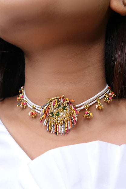 Zinnia Pendant Choker 