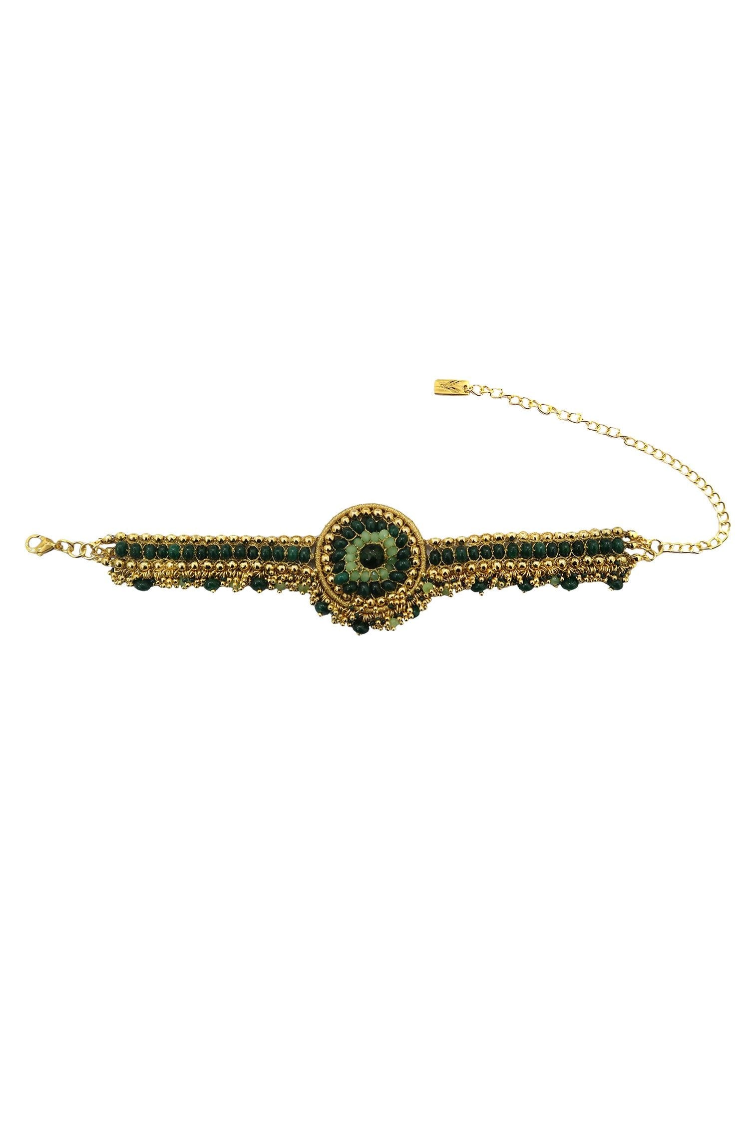 Parnika Choker 