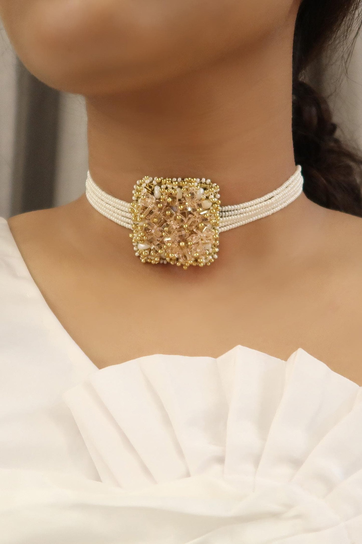 Daiwik Choker 