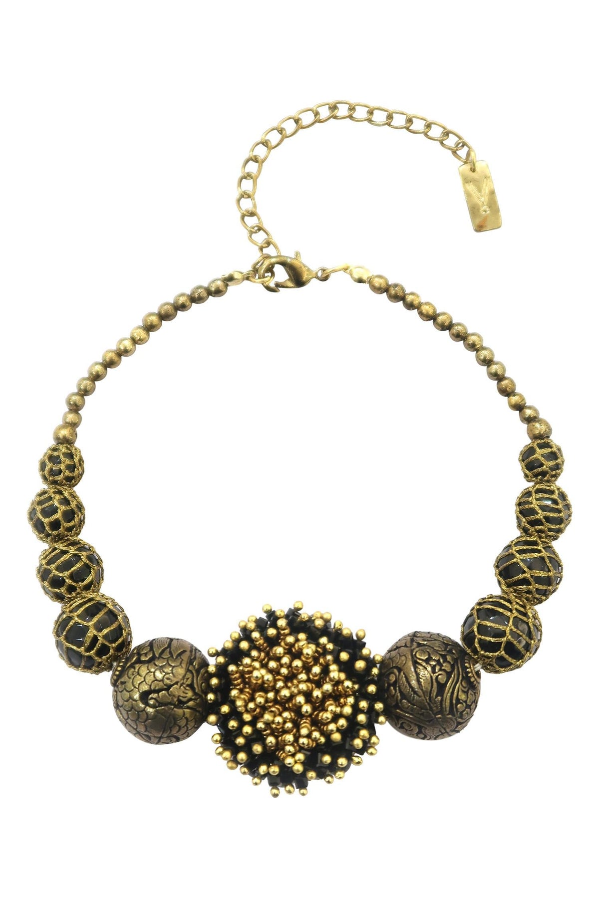 Haayat Choker 