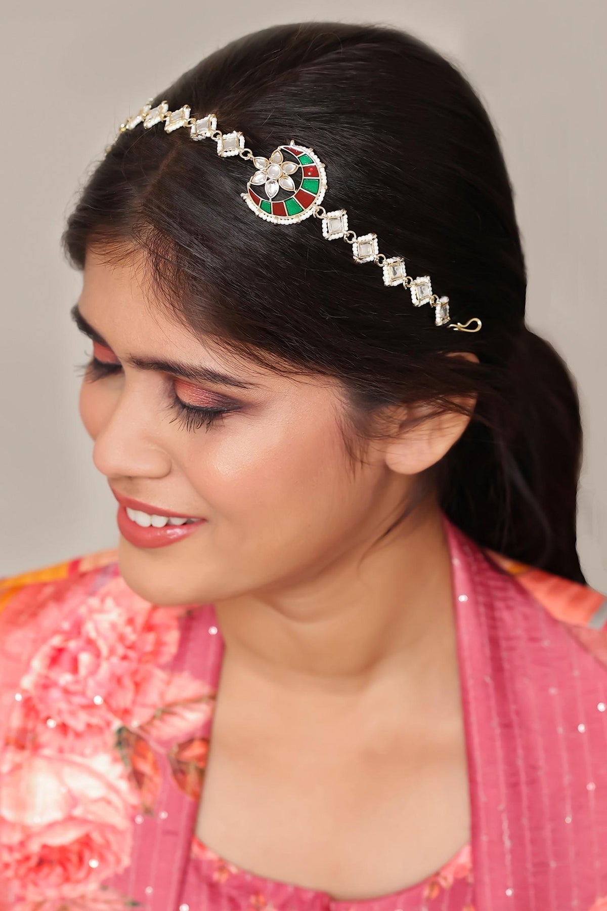 Half Crescent Shaped Sheeshpatti 