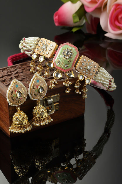 Floral Kundan Embellished Choker Necklace Set 