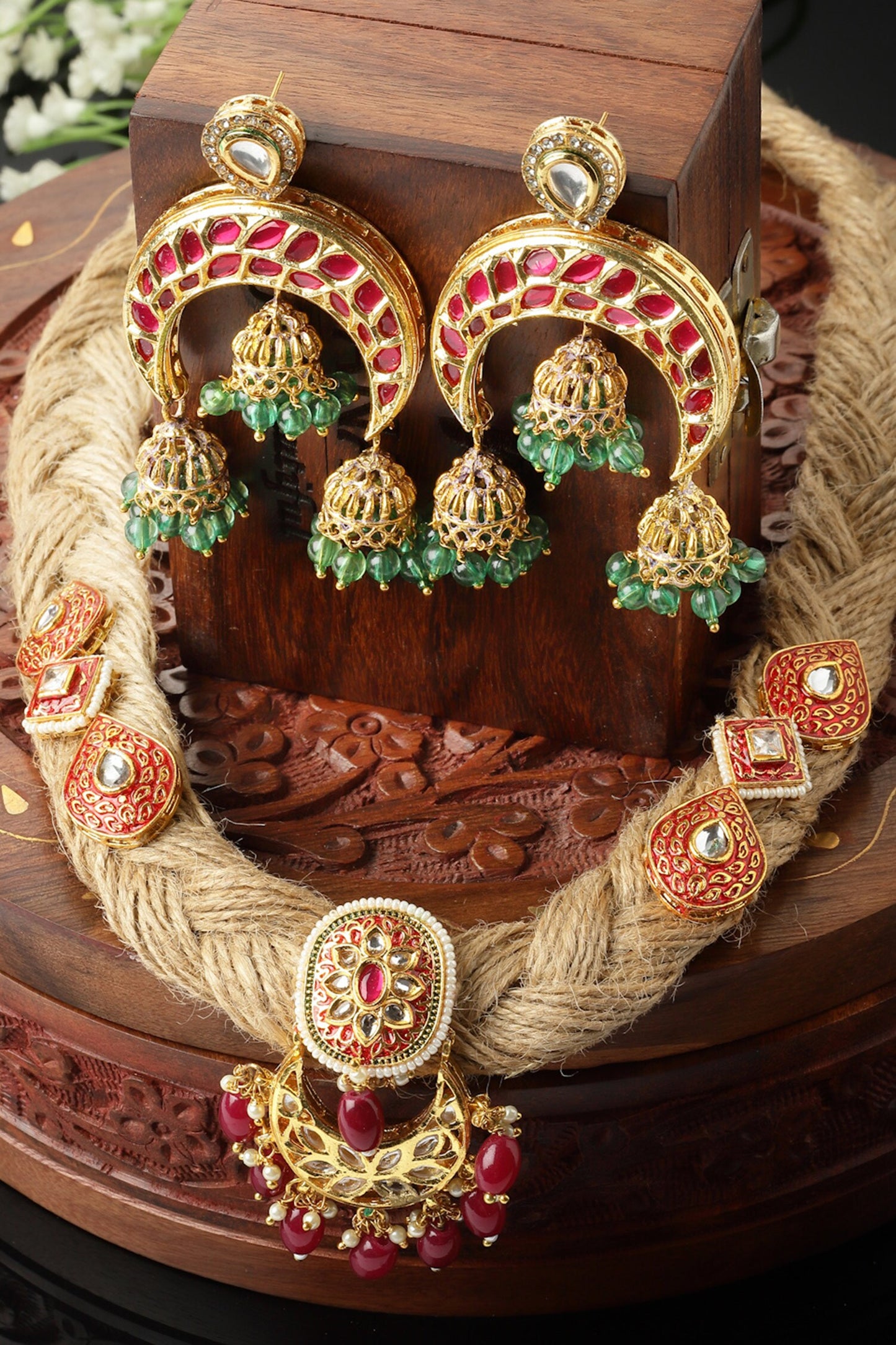 Carved Kundan & Pearl Embellished Necklace Set 