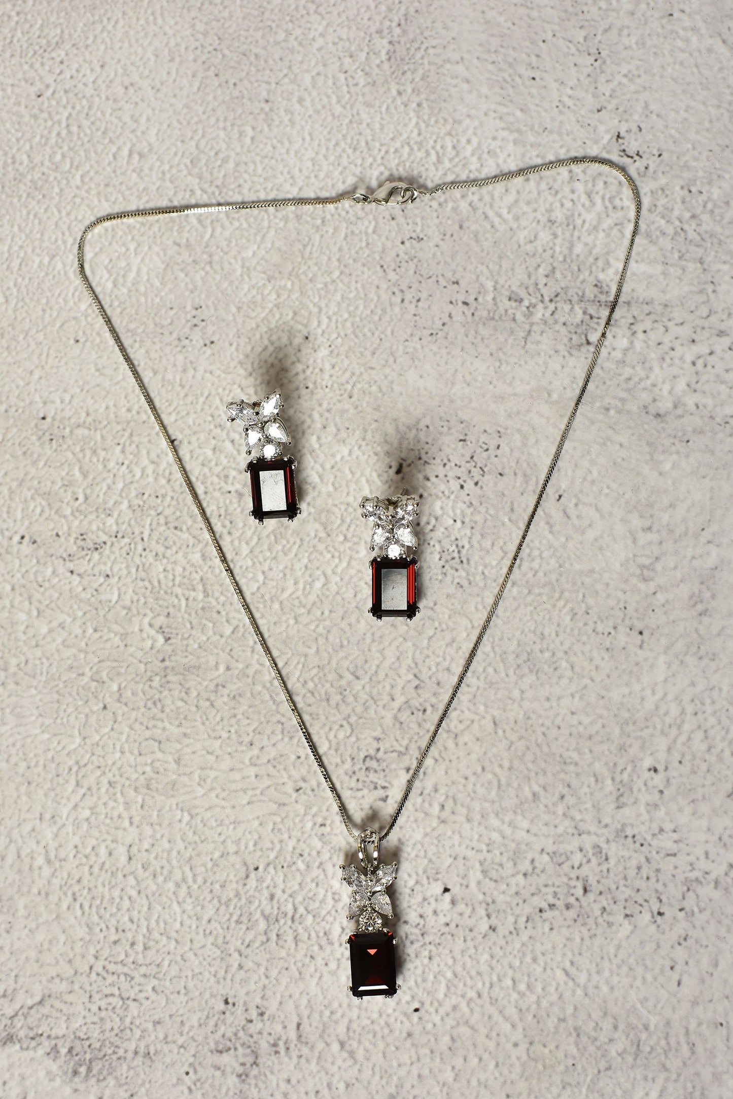 Swarovski Pendant Necklace Set 