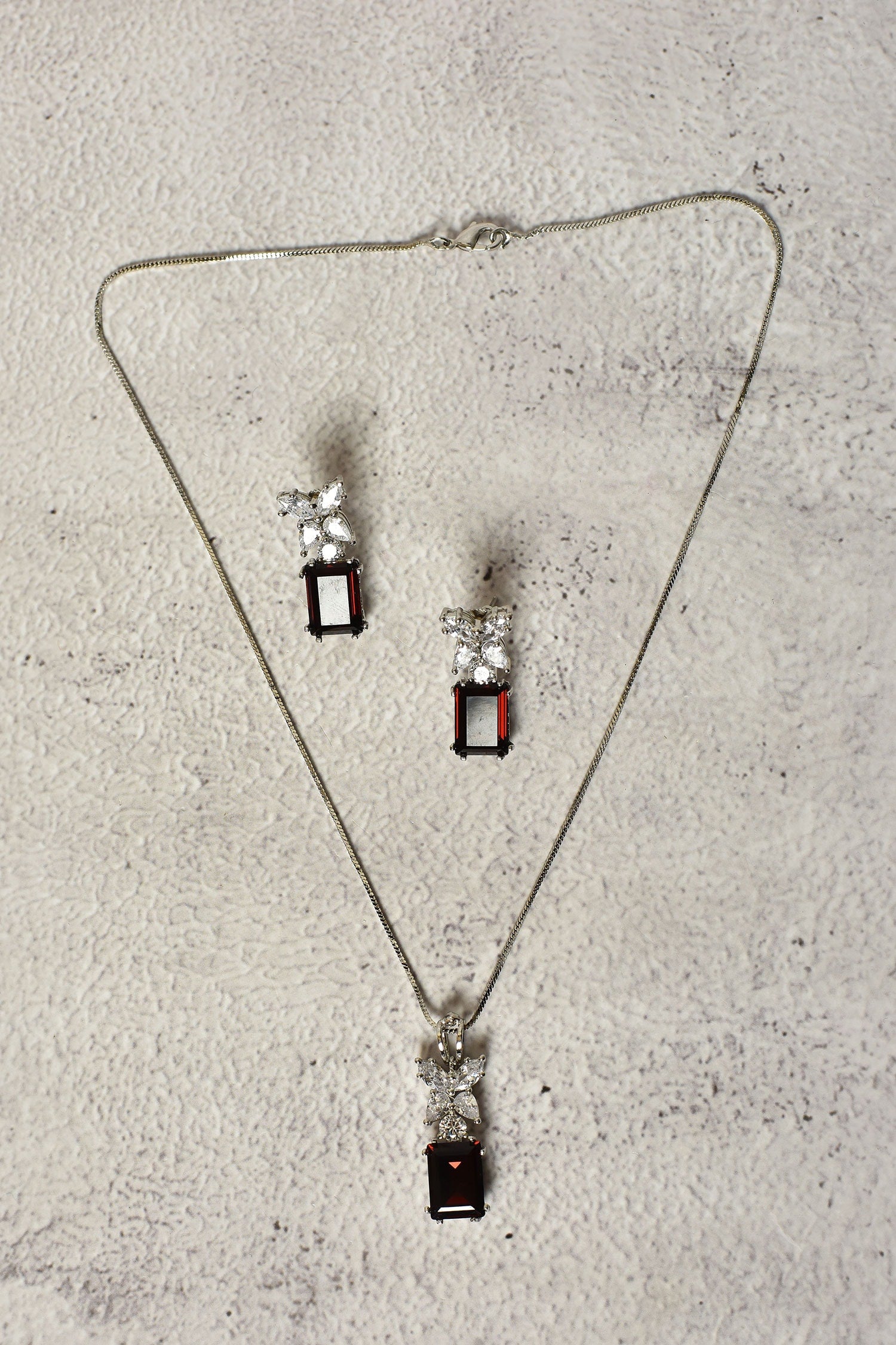 Swarovski Pendant Necklace Set 