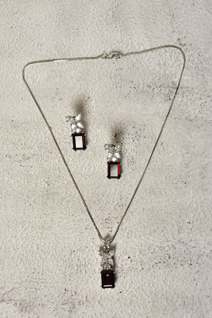 Swarovski Pendant Necklace Set 
