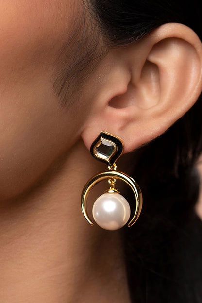 Amina Half Moon Pearl Earrings 