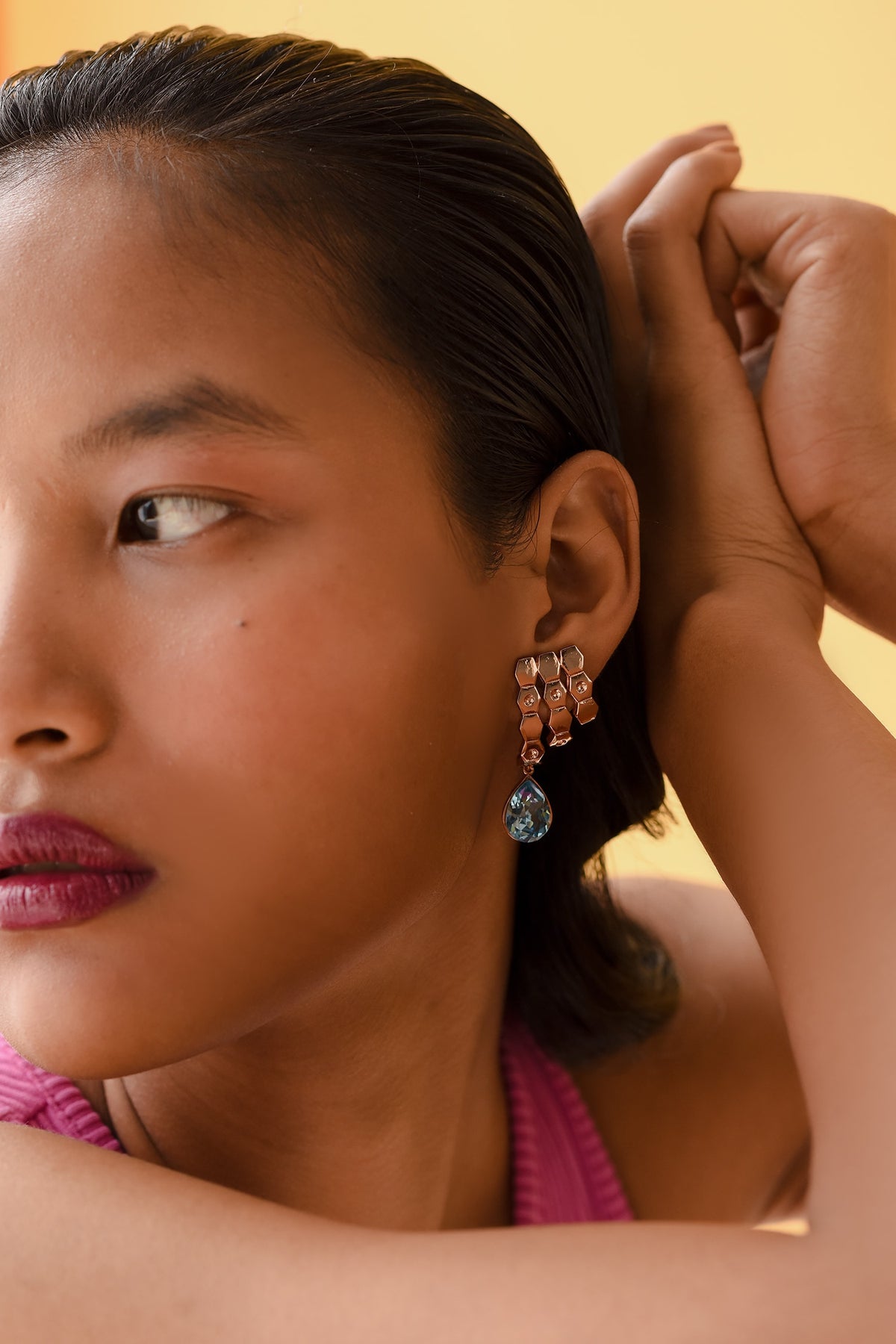 Textured Crystal Drop Earrings 
