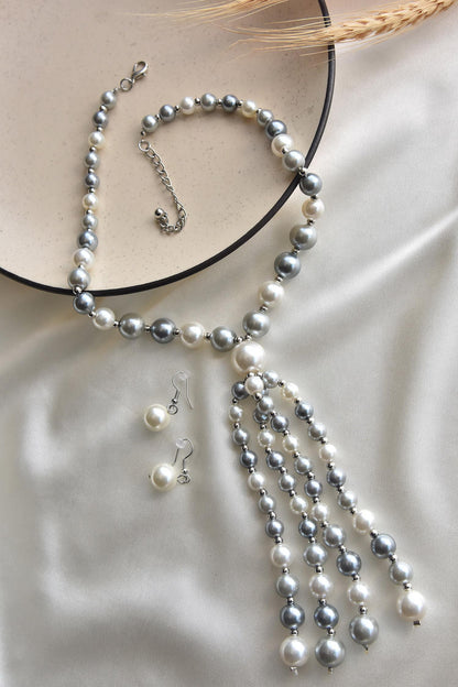 Layered Pearl Necklace Set 
