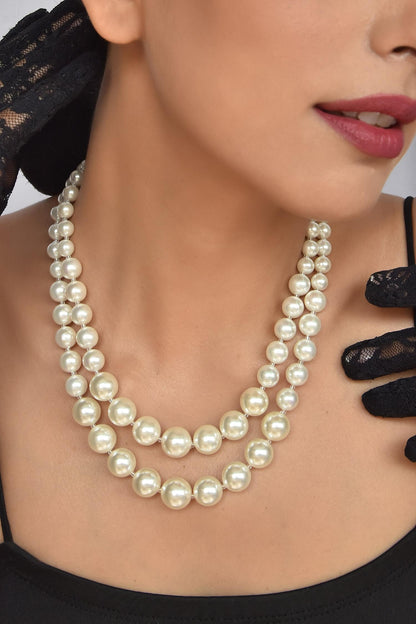 Layered Pearl Necklace 