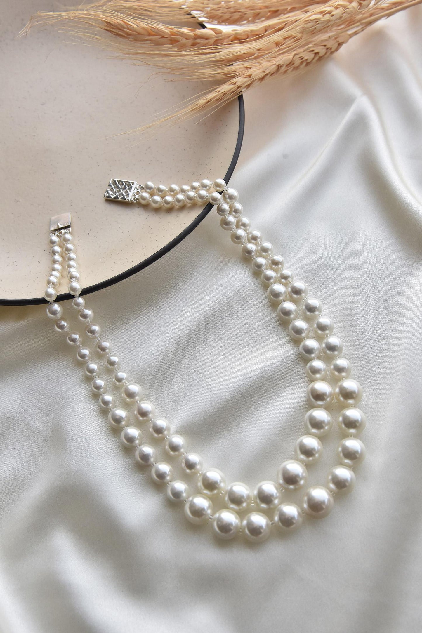 Layered Pearl Necklace 
