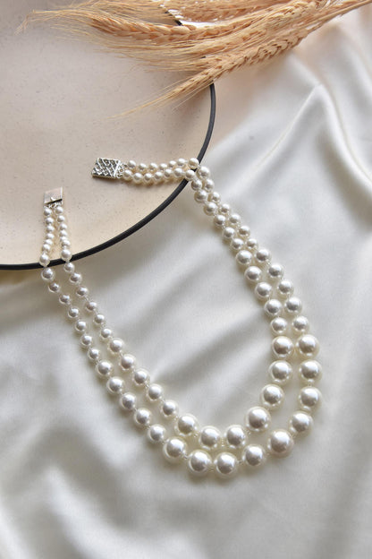 Layered Pearl Necklace 