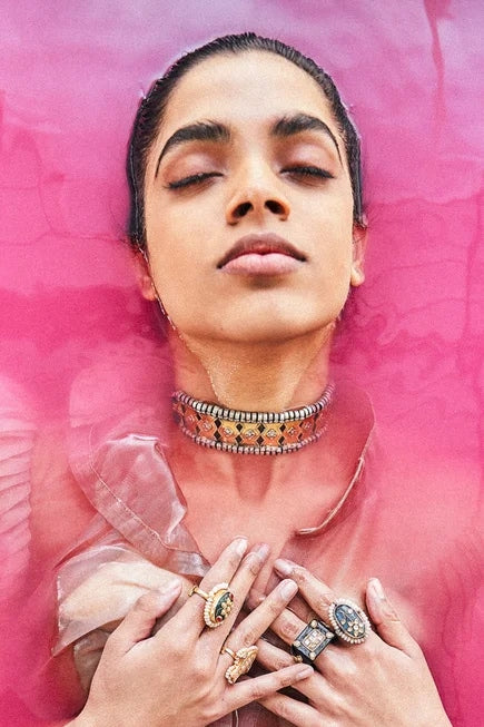 Zoya Handcrafted Choker 