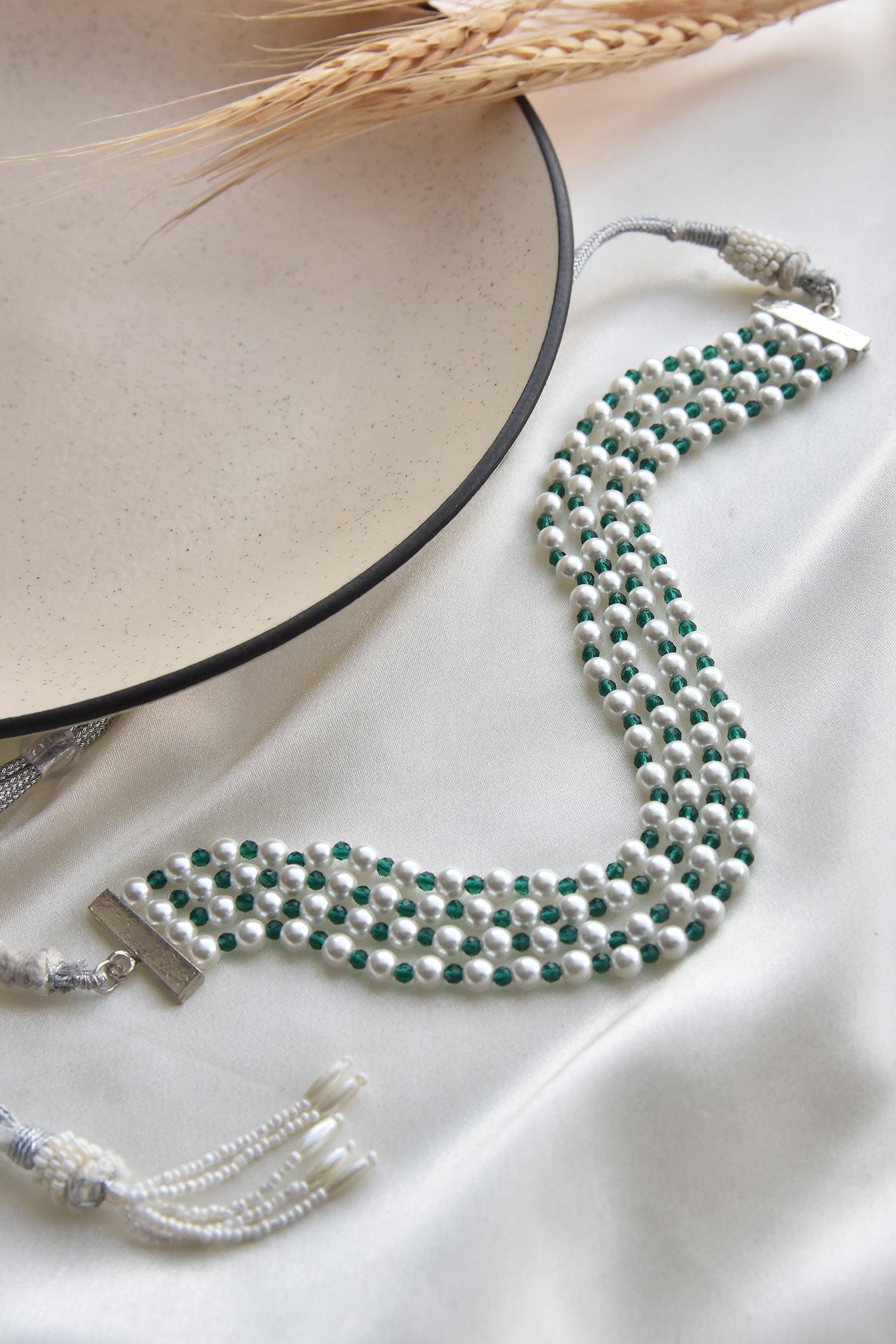Pearl Layered Choker Necklace 