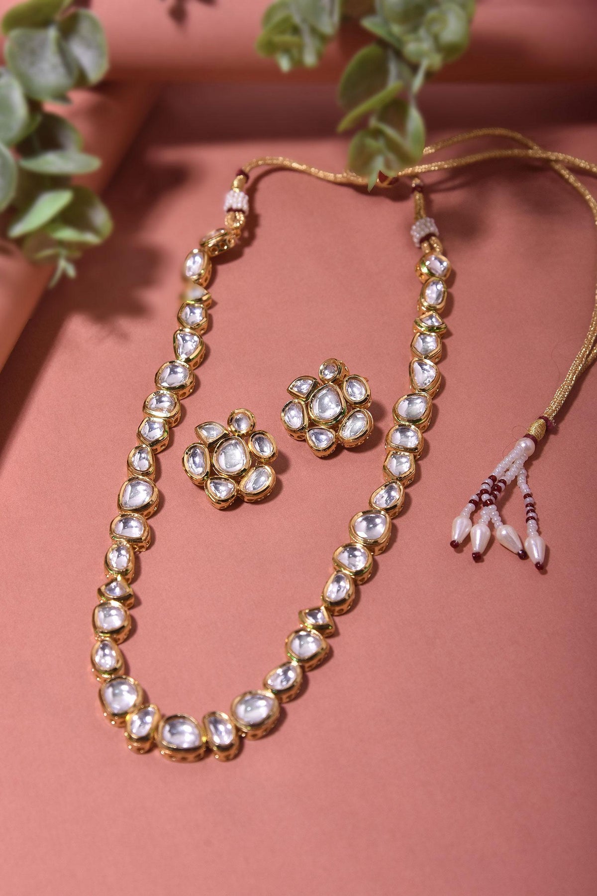 Geometric Kundan Embellished Necklace Set 