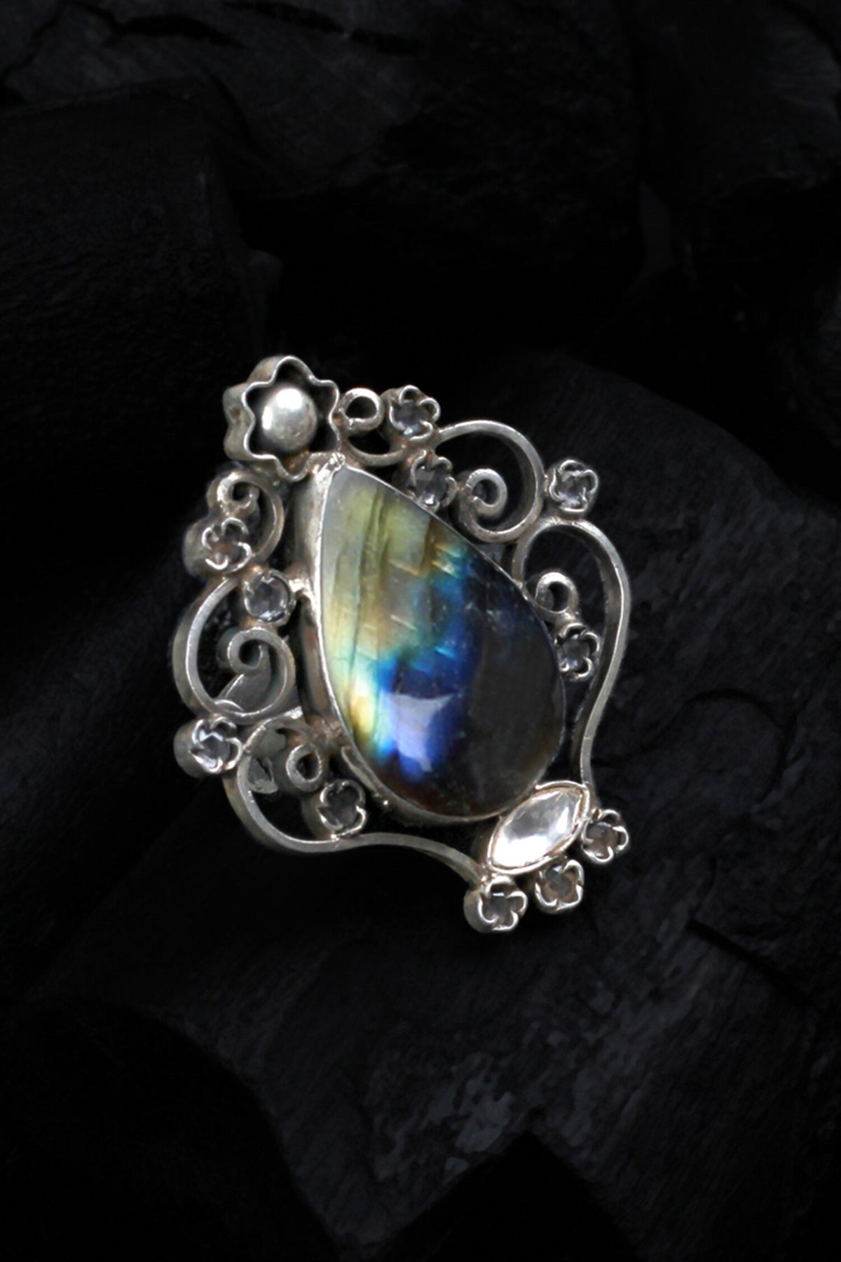 Handcrafted Cutwork Ring 