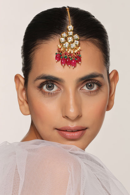 Floral Kundan Embellished Maangtikka 