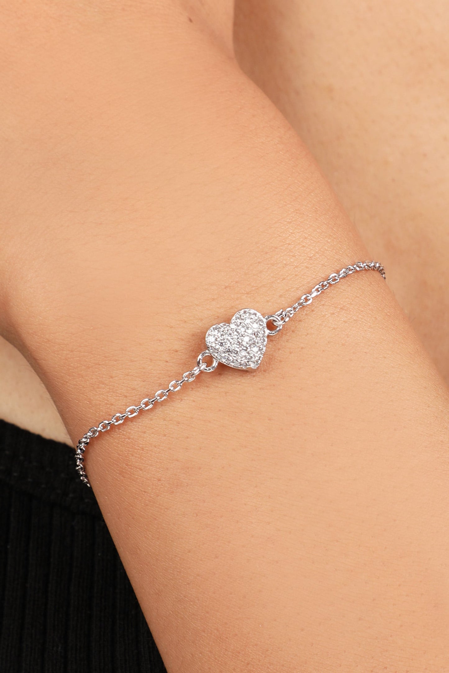 Heart Embellished Tennis Bracelet 