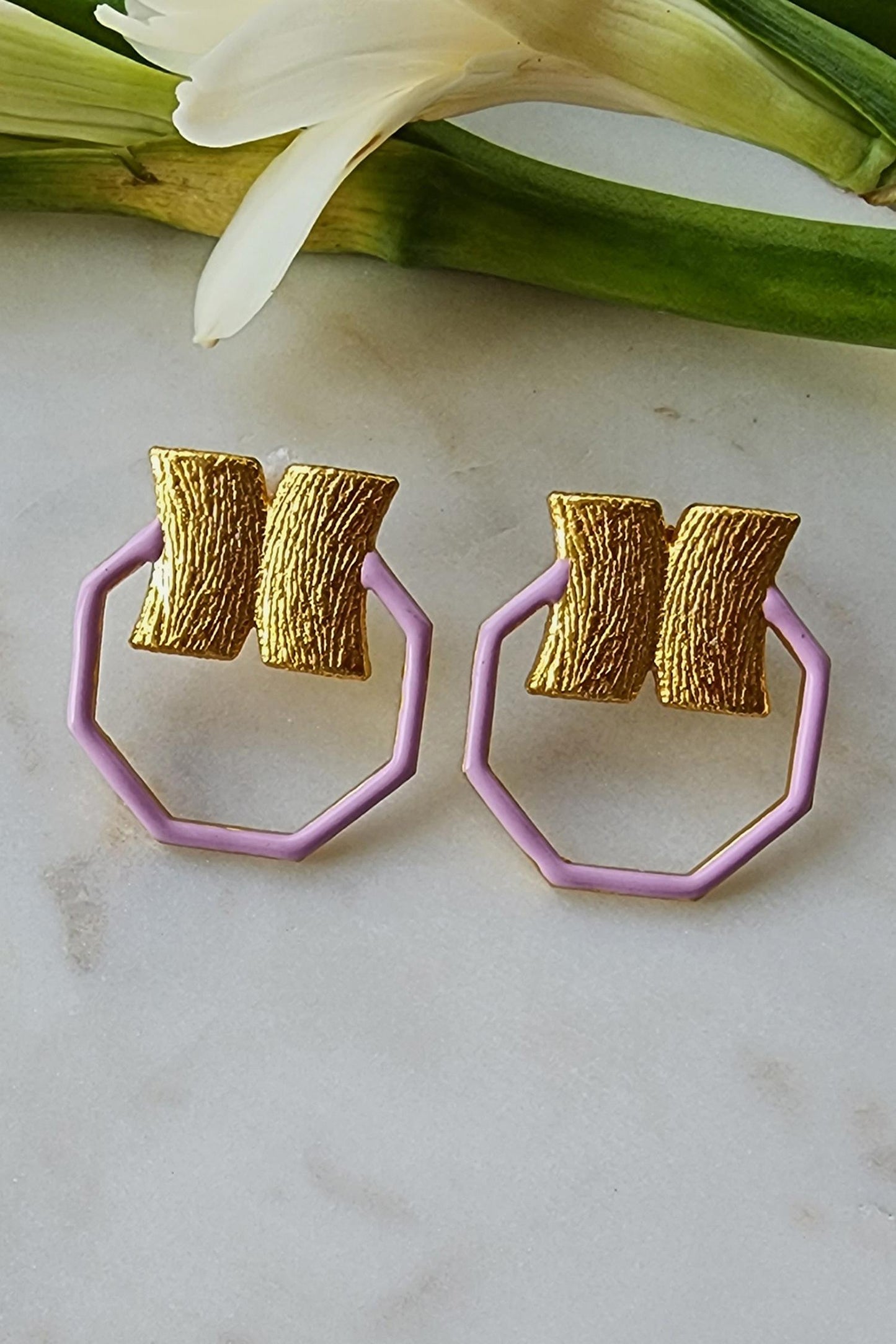 Cutout & Textured Hoops 