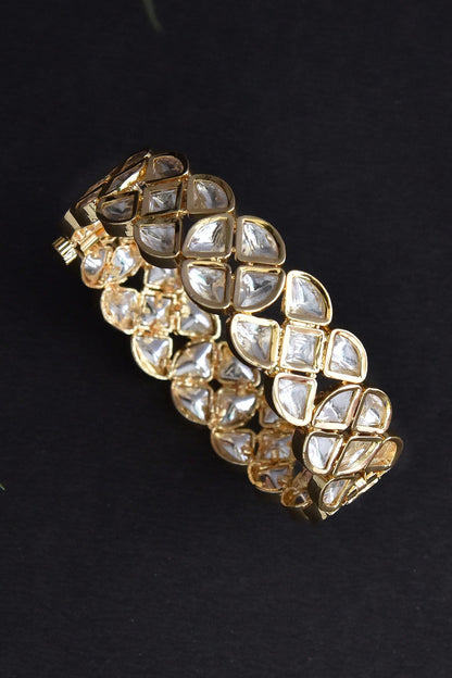 Geometric Cut Work Pattern Kada 