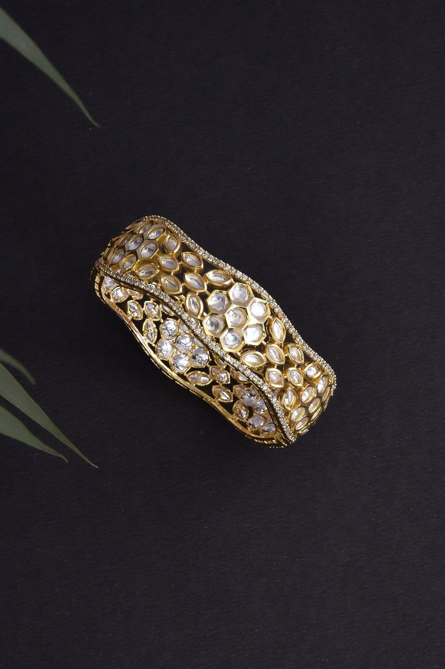 Geometric Pattern Kundan Embellished Kada 
