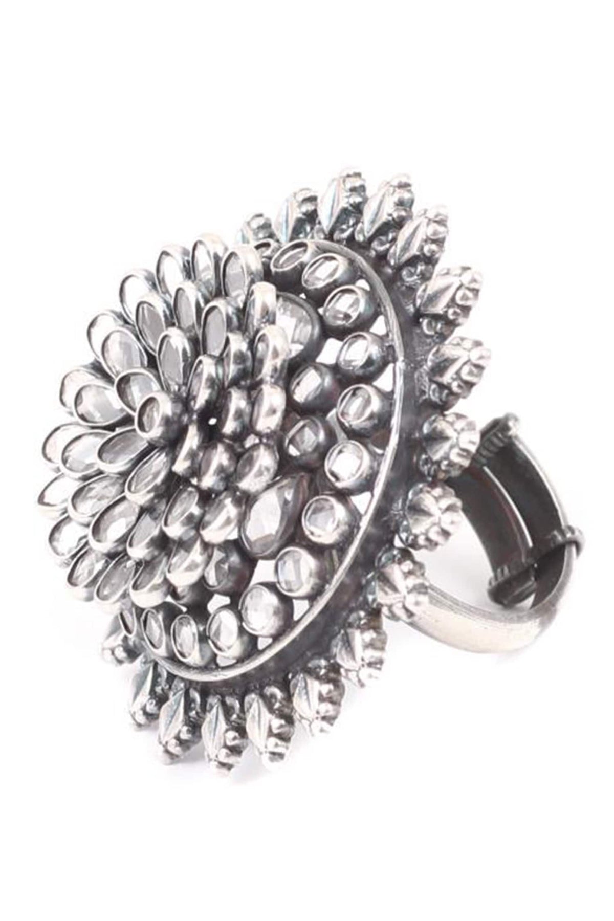 Floral Embellished Ring 