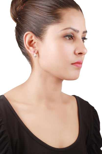 Handcrafted Ear Stud 